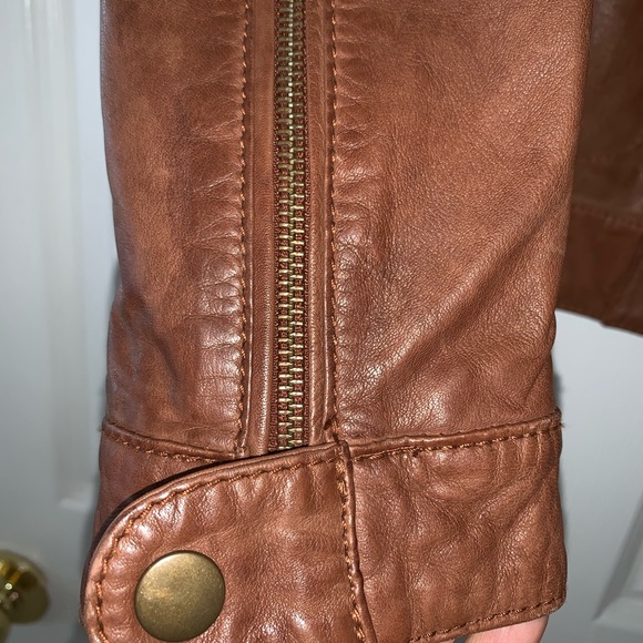 💯 leather jacket - Picture 2 of 5